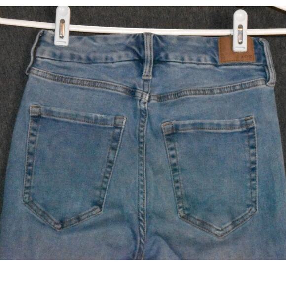 Aeropostale High Rise Curvy Jegging Women's 2 Distressed Ripped Denim Jeans Blue - Picture 4 of 9